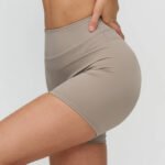Europäische und amerikanische Schleifende Enge Yoga Shorts Elastische Hohe Taille Pfirsich Hüftstraffende Laufende Fitness Shorts – Bild 3
