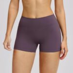 Short de yoga moulant brossé européen et américain short de sport de course à pied pour femmes taille haute pantalon de fitness avec contraction du ventre – Image 3