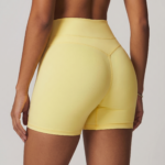 Short de yoga moulant européen et américain Short de course à pied et de fitness à taille haute élastique Peach
