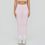 Cross-Border European and American Peach Hip Seamless Yoga Pants V-Shaped Tight Slimming Look Running Sports Quick-Drying Fitness Pants