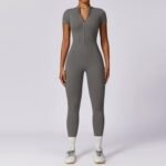Zipper Short-Sleeve Naked-Feel Yoga Jumpsuit for Women, Suitable for Wearing Outside, Fitness and Sports Bodysuit, Can Be Worn Outside - 画像 (5)